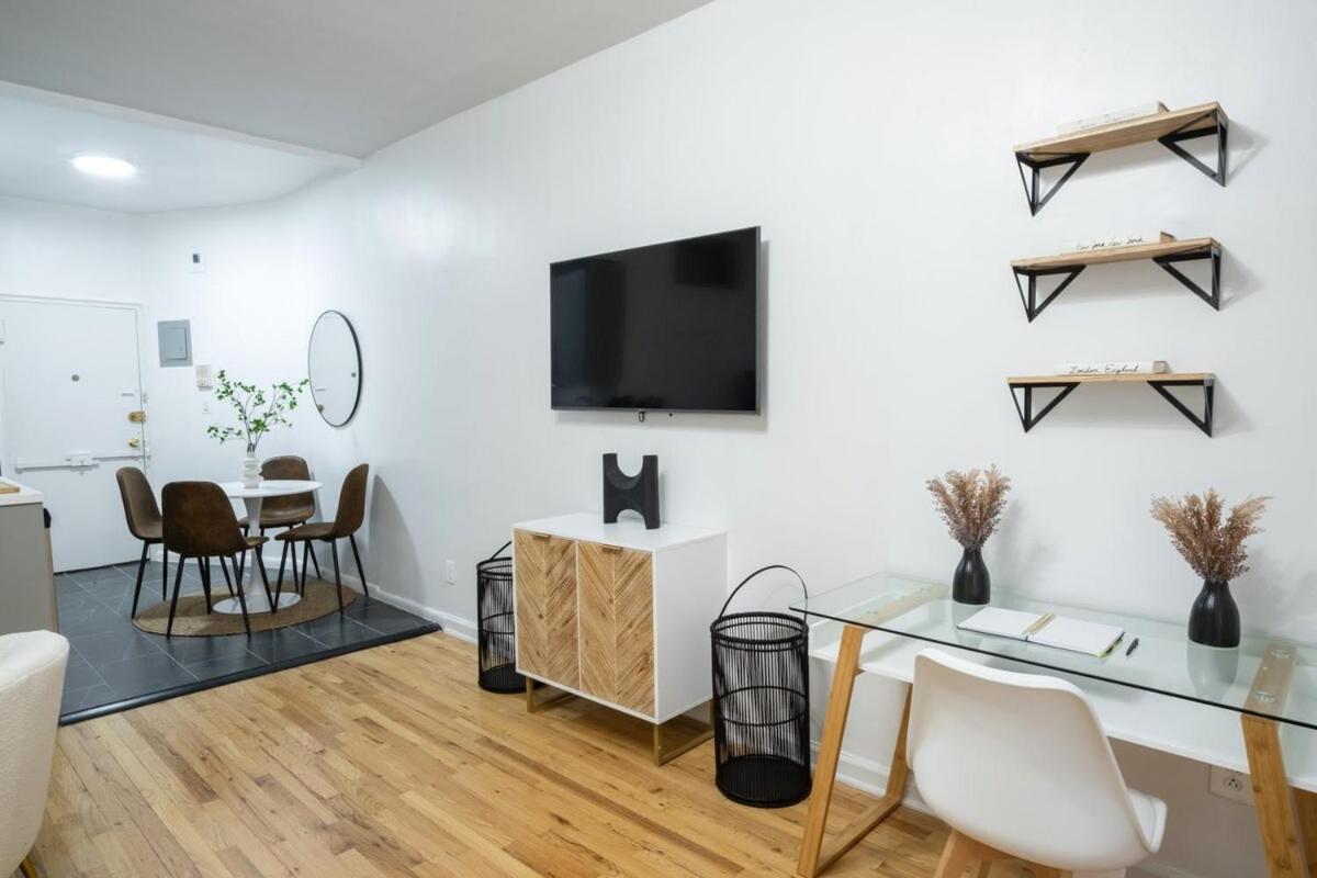 Apartment 74-1a New In Prime Uws - Gym In Building *
